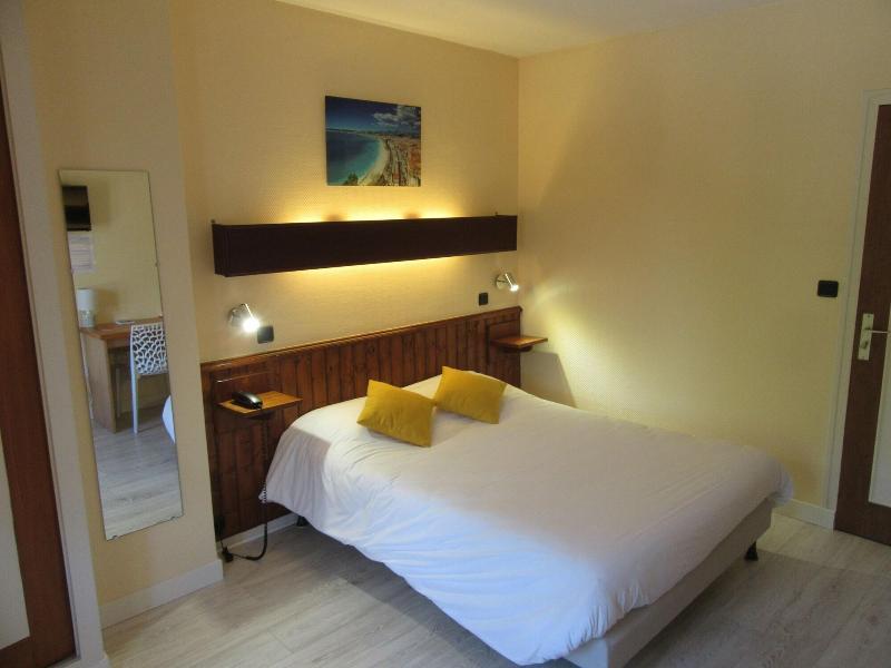 P'tit Dej-hotel Hotel