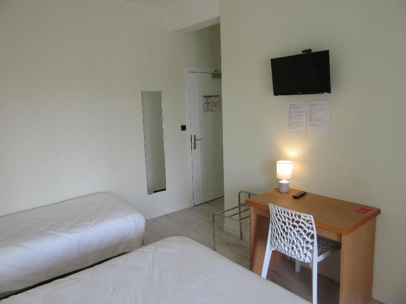 P'tit Dej-hotel Hotel